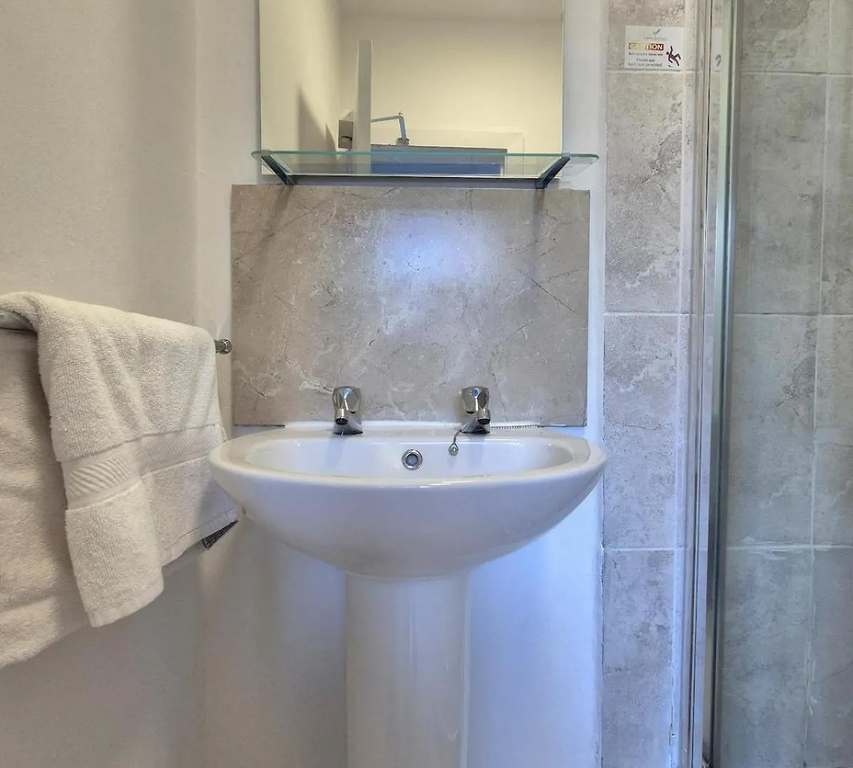 Temple Bar 3 Bedroom 2 Bathroom 더블린 아파트